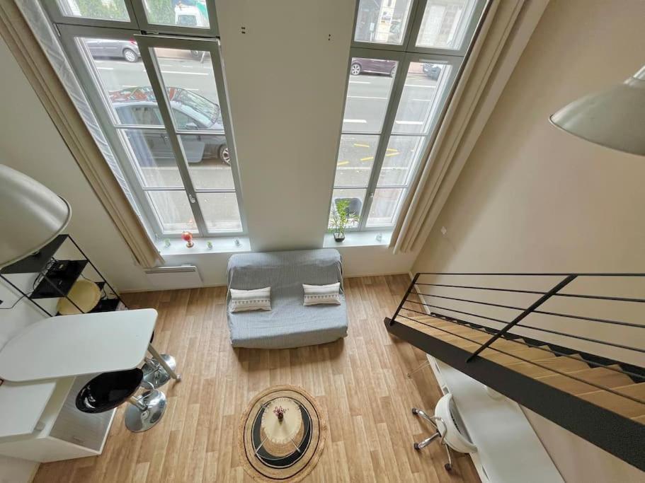Tres Bel Appartement A 2 Pas Du Theatre Sebastopol ليل المظهر الخارجي الصورة
